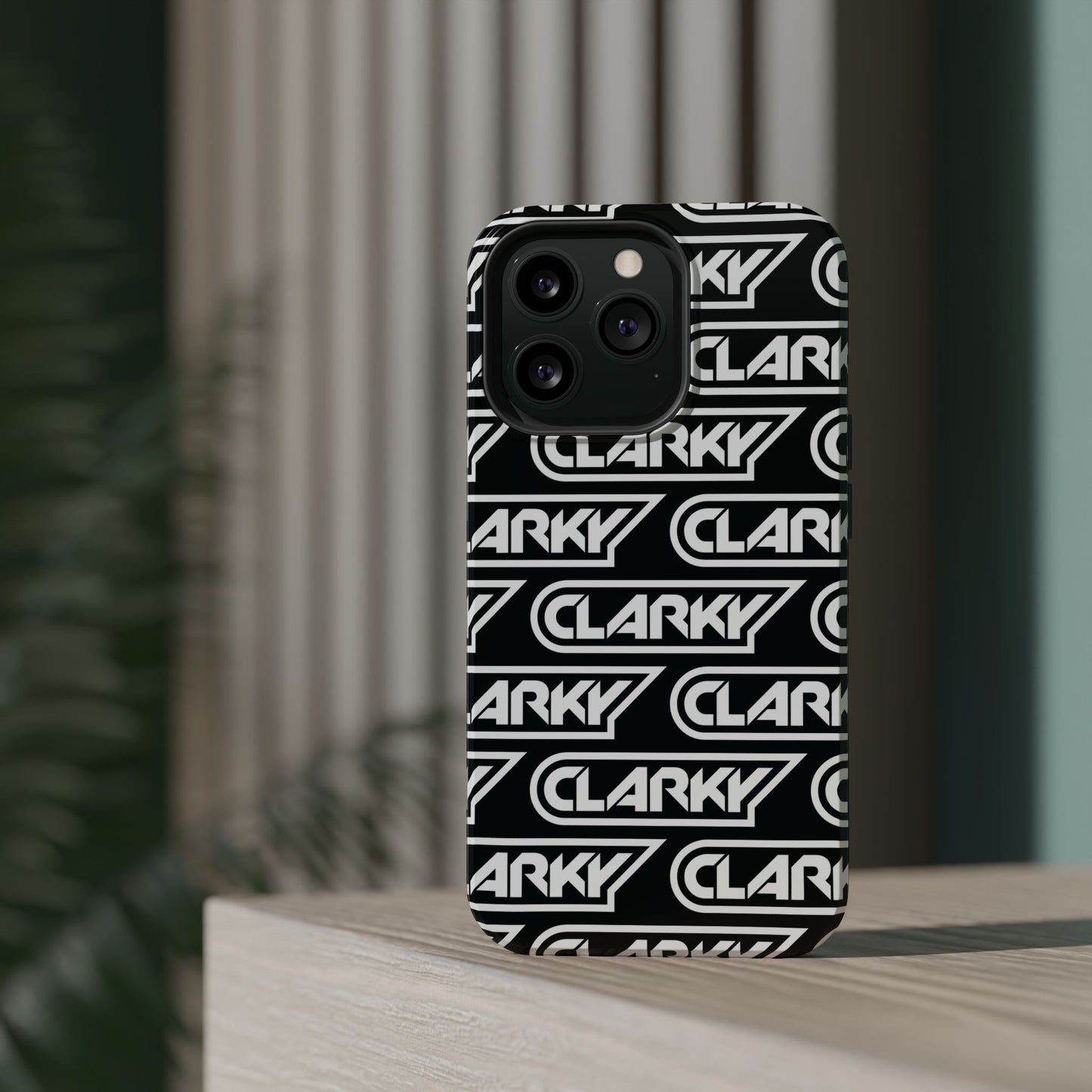 Clarky Magnetic Impact-Resistant Phone Case