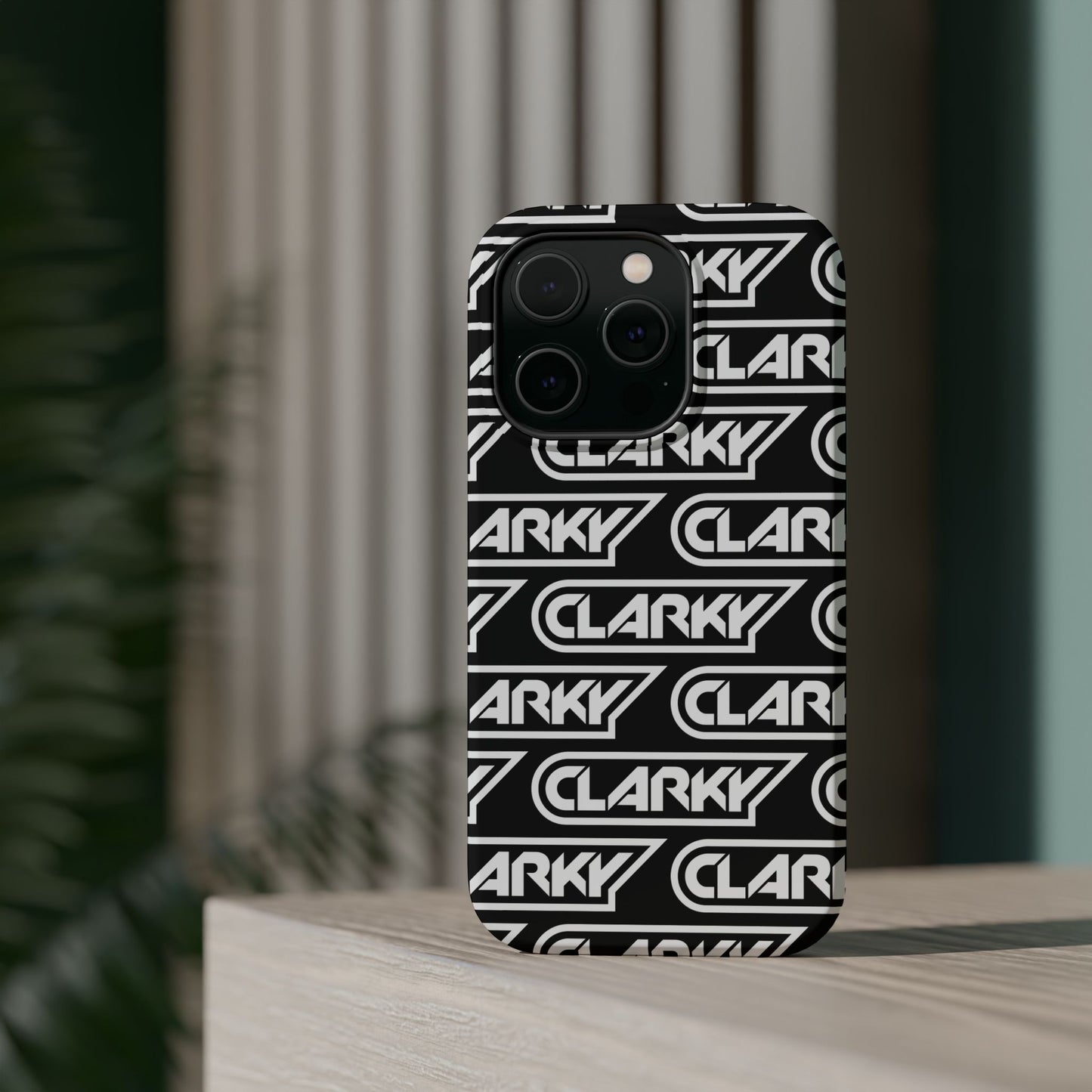 Clarky Magnetic Impact-Resistant Phone Case